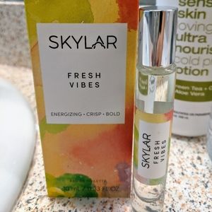 Skylar Fresh Vibes roller